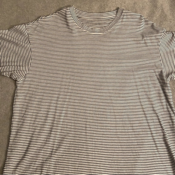 AE black & white striped oversized tee - Picture 3 of 8